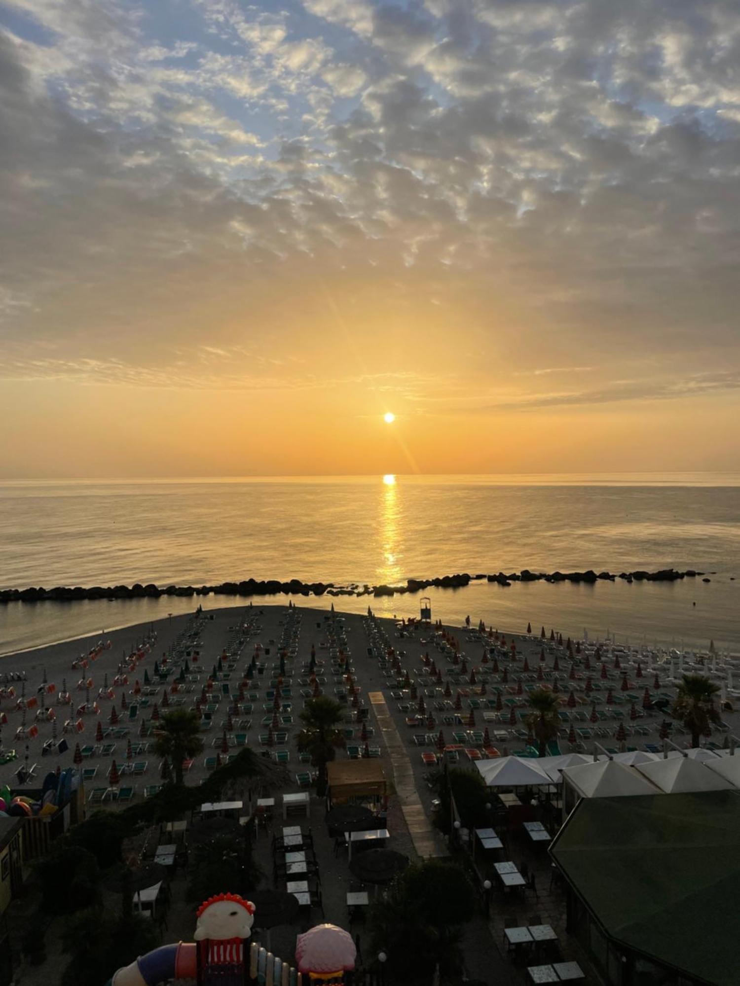 Apartamento Il Balcone Sul Mare Porto Recanati Exterior foto